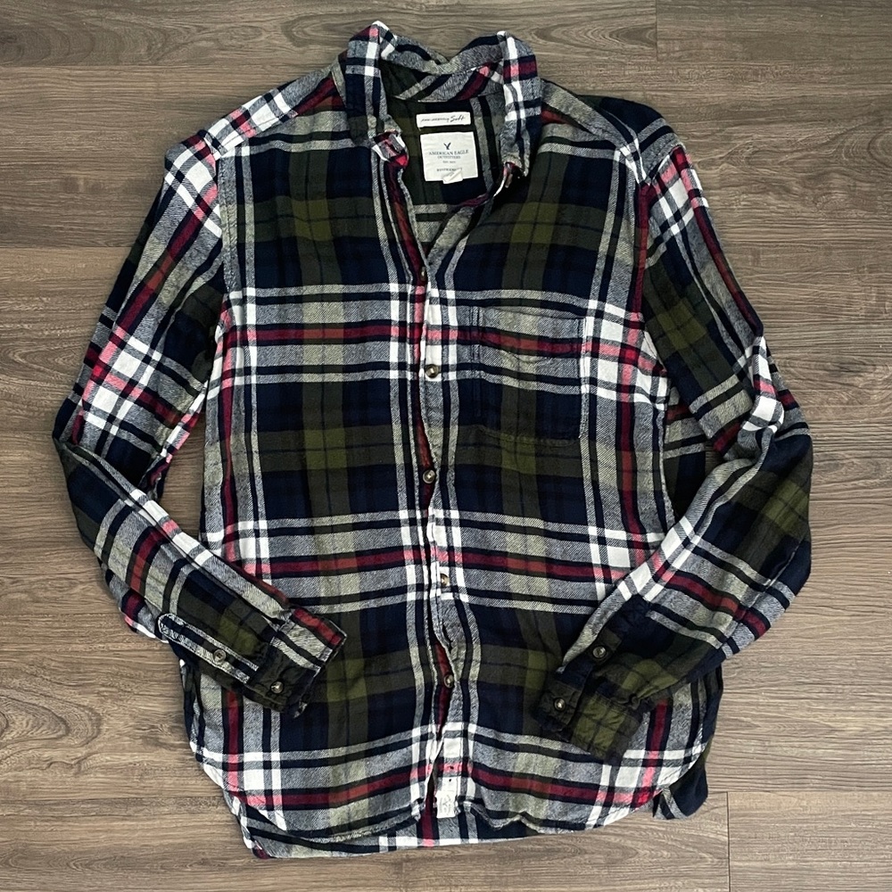 American Eagle Soft Boyfriend Fit Flannel